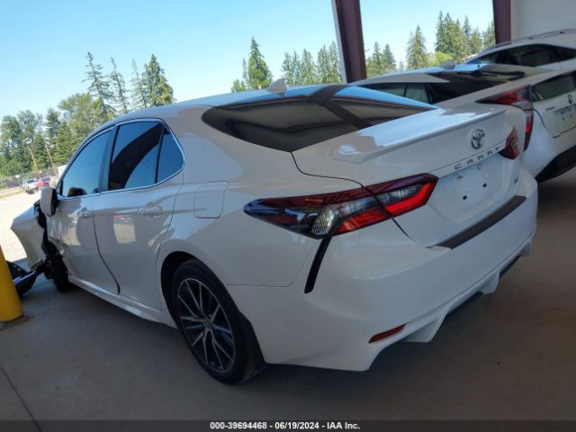 4T1T11AK3RU855227 Toyota CAMRY SE