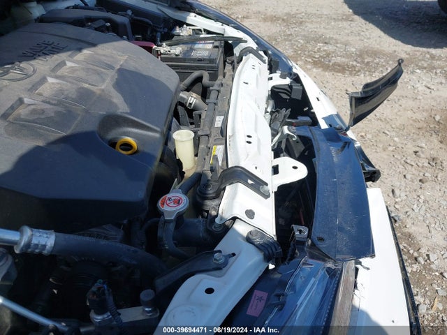 Toyota Corolla Le Eco 2017 5YFBPRHE5HP704110 Image 18