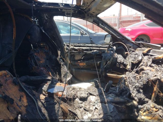 WBA3C3C54EF983781 BMW 320i Xdrive