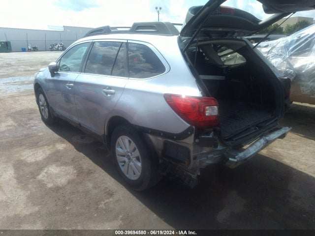 Subaru Outback 2.5i Premium 2017 4S4BSAFC1H3329287 Image 3