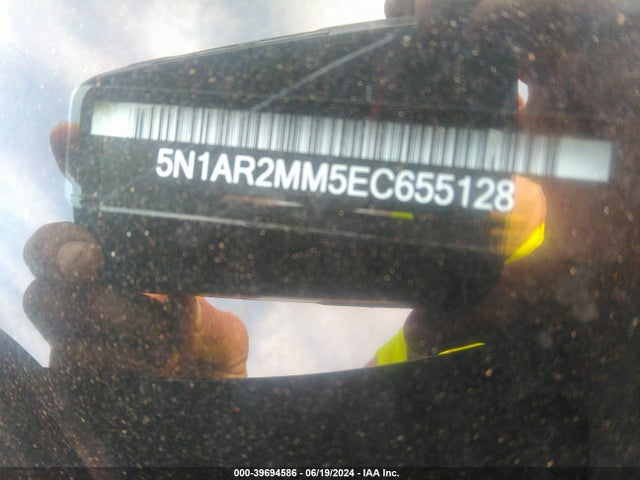 Nissan Pathfinder Platinum 2014 5N1AR2MM5EC655128 Image 9