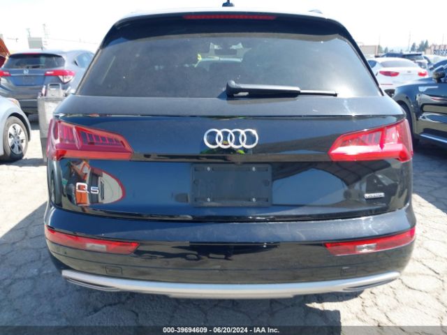 WA1BNAFY5K2103400 Audi Q5 45 Premium
