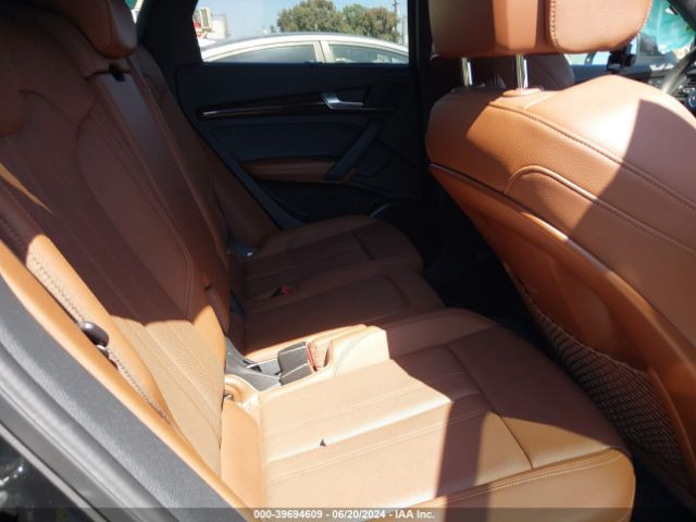 WA1BNAFY5K2103400 Audi Q5 45 Premium