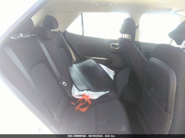 KMHRB8A33LU016792 Hyundai Venue Se