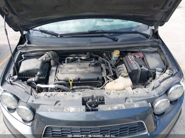 Chevrolet Sonic Lt Auto 2015 1G1JC5SG5F4190388 Image 10