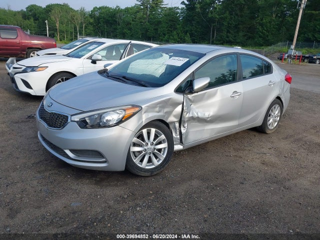 KIA FORTE LX 2015 KNAFX4A68F5396073 Image 2