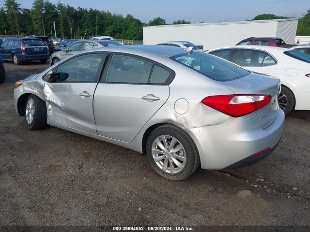 KIA FORTE LX 2015 KNAFX4A68F5396073 Image 3