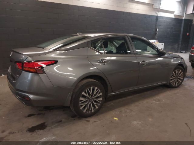 1N4BL4DW2PN381262 Nissan Altima Sv Intelligent Awd