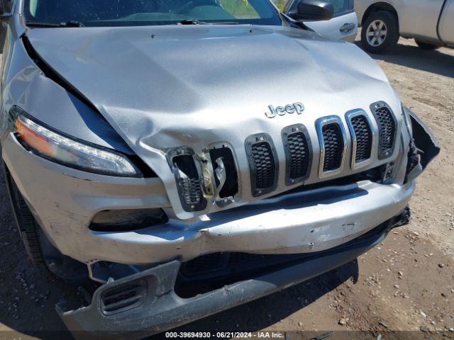 1C4PJMAB1FW551725 Jeep Cherokee Sport