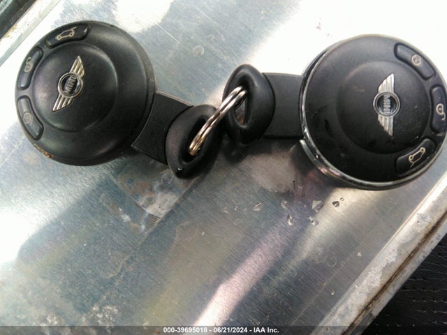 2008 MINI COOPER S WMWMF73588TT93947 Photo 10