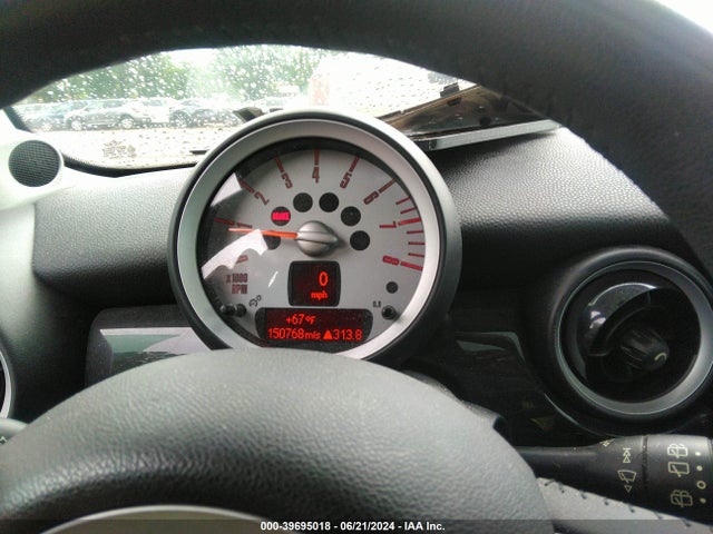 2008 MINI COOPER S WMWMF73588TT93947 Photo 6