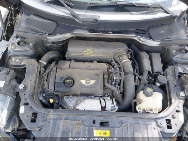 2015 MINI COUNTRYMAN WMWZC3C5XFWT05192 Photo 9