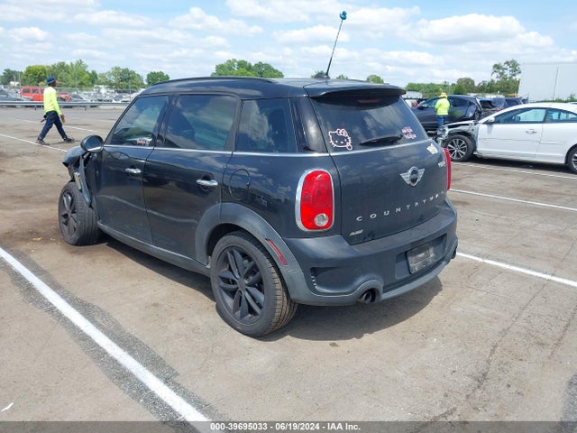 2015 MINI COUNTRYMAN WMWZC3C5XFWT05192 Photo 2