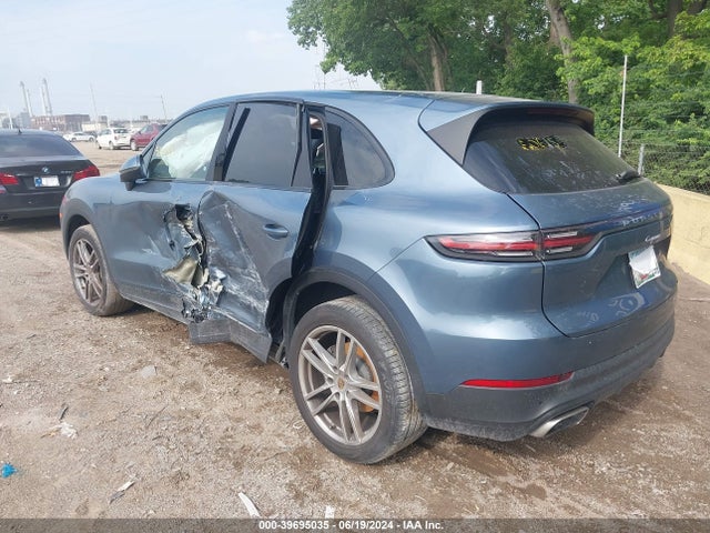 2020 PORSCHE CAYENNE WP1AA2AY7LDA06150 Photo 2