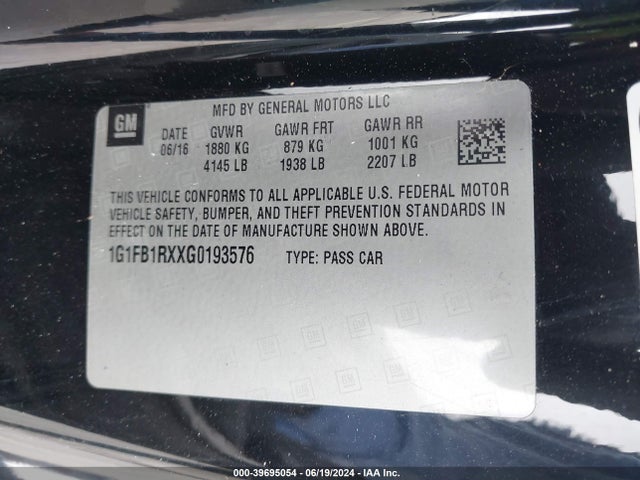 Chevrolet Camaro 1lt 2016 1G1FB1RXXG0193576 Image 9