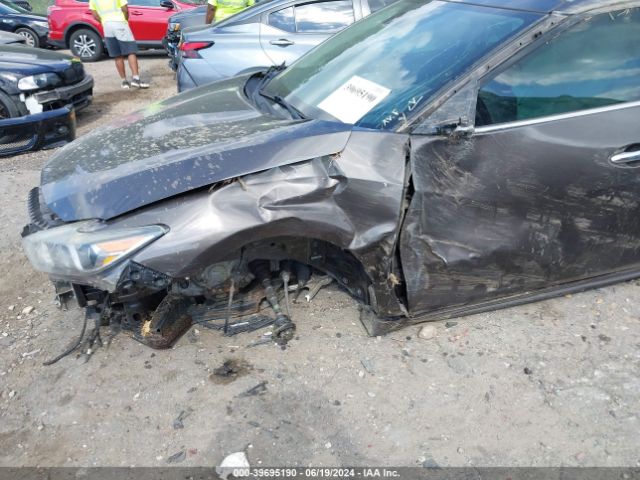 1N4AA6AP6GC387507 Nissan Maxima 3.5 Platinum