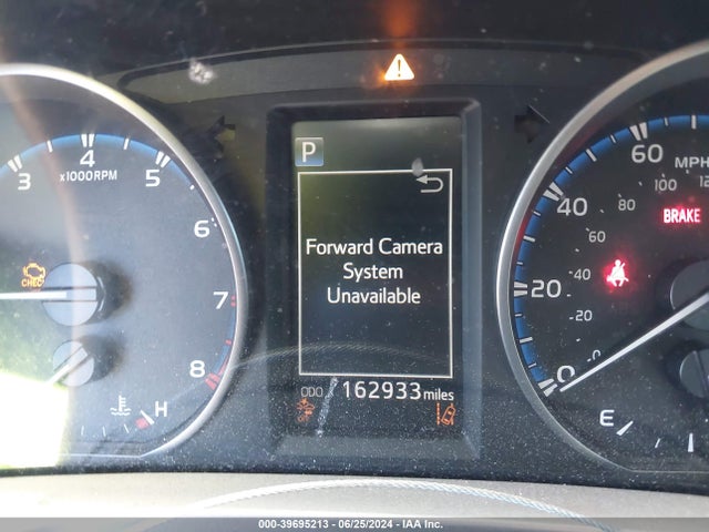 Toyota Rav4 Xle 2017 JTMWFREV8HD095655 Image 15