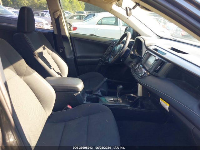 Toyota Rav4 Xle 2017 JTMWFREV8HD095655 Image 5