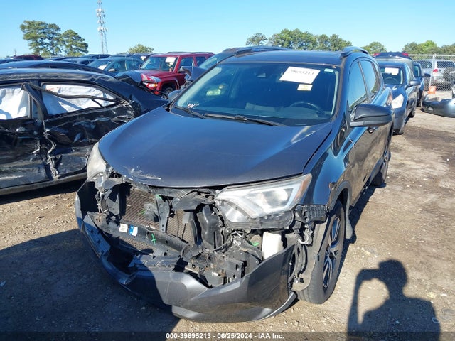 Toyota Rav4 Xle 2017 JTMWFREV8HD095655 Image 6
