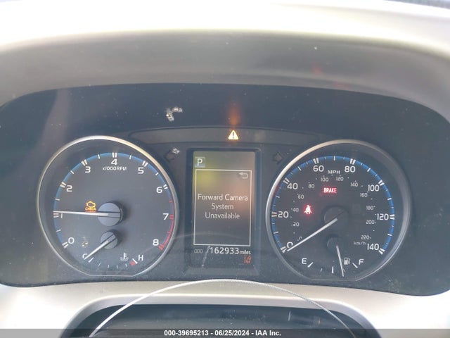 Toyota Rav4 Xle 2017 JTMWFREV8HD095655 Image 7