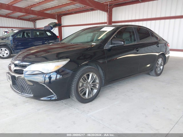 Toyota CAMRY SE 2017 4T1BF1FK7HU304223 Image 2