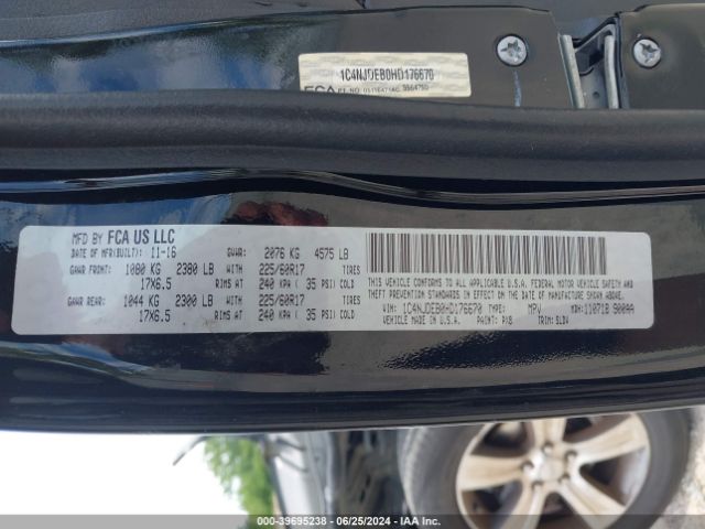 1C4NJDEB0HD176670 Jeep Compass High Altitude 4x4