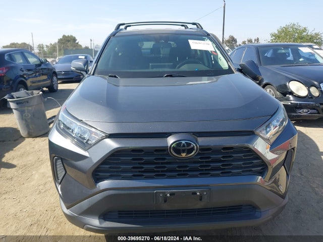 Toyota RAV4 LE 2019 2T3K1RFV7KC013714 Image 12