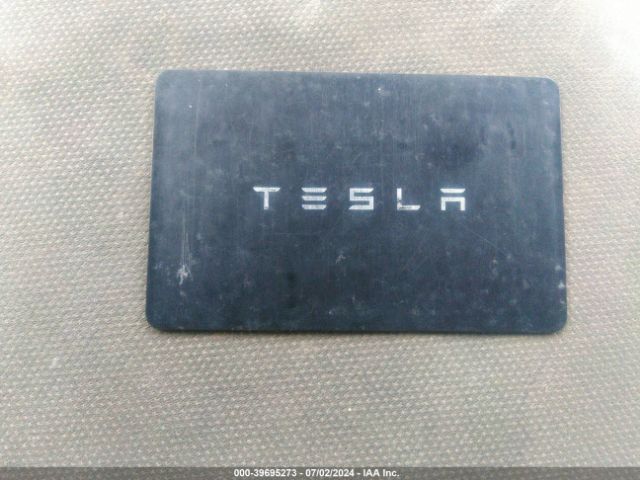 7SAYGDEF7NF506939 Tesla Model Y Performance Dual Motor All-wheel Drive