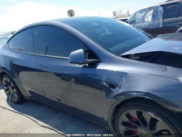 7SAYGDEF7NF506939 Tesla Model Y Performance Dual Motor All-wheel Drive