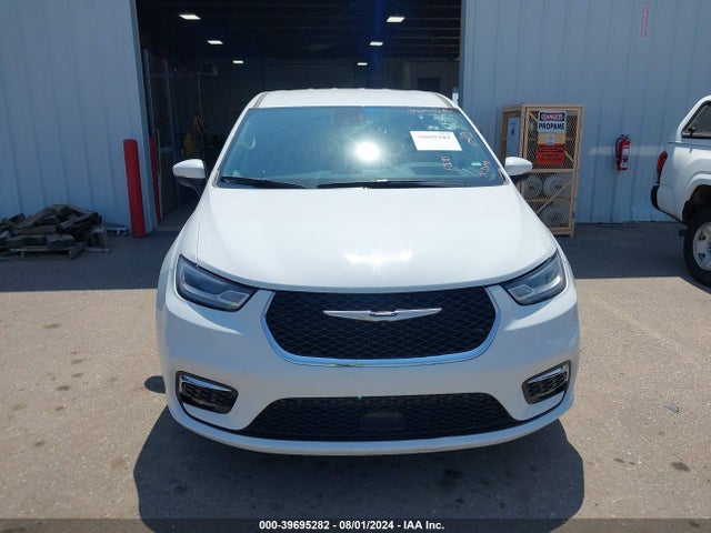Chrysler Pacifica Touring L 2023 2C4RC1BG1PR521615 Image 12