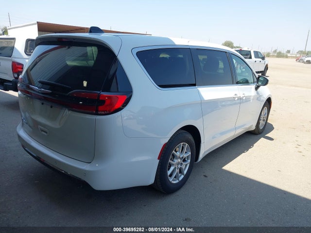 Chrysler Pacifica Touring L 2023 2C4RC1BG1PR521615 Image 4