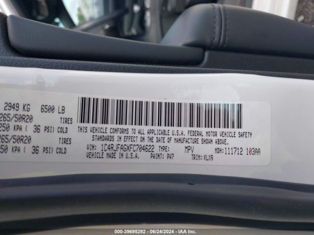 1C4RJFAGXFC704622 Jeep Grand Cherokee Altitude