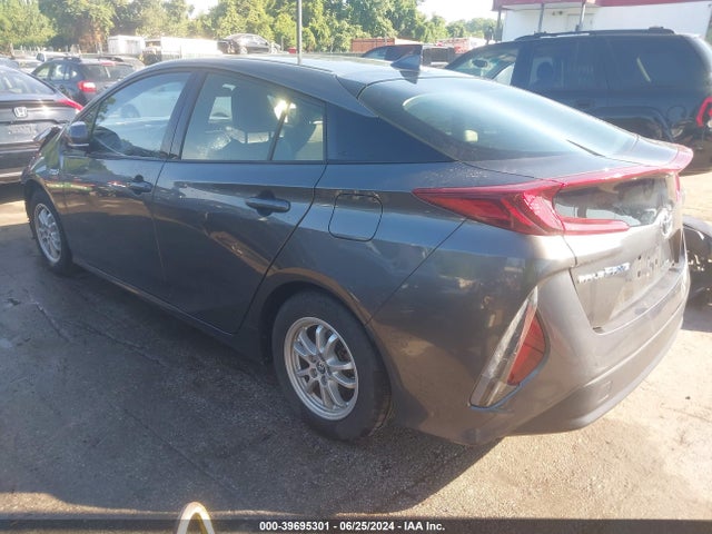 Toyota Prius Prime Premium 2017 JTDKARFP7H3053058 Image 3