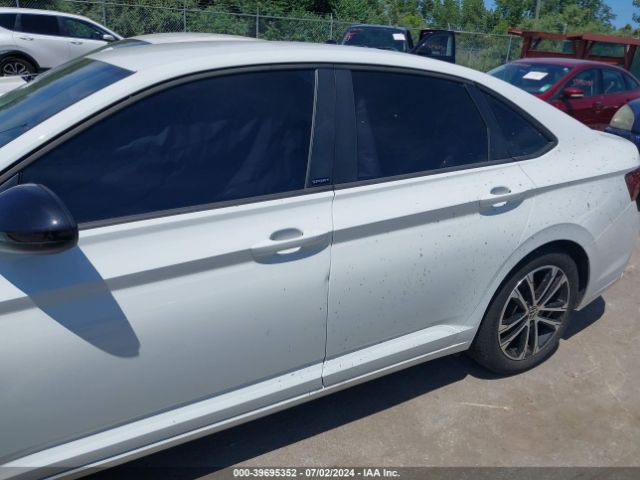 3VWBM7BU6RM033064 Volkswagen Jetta 1.5t Sport