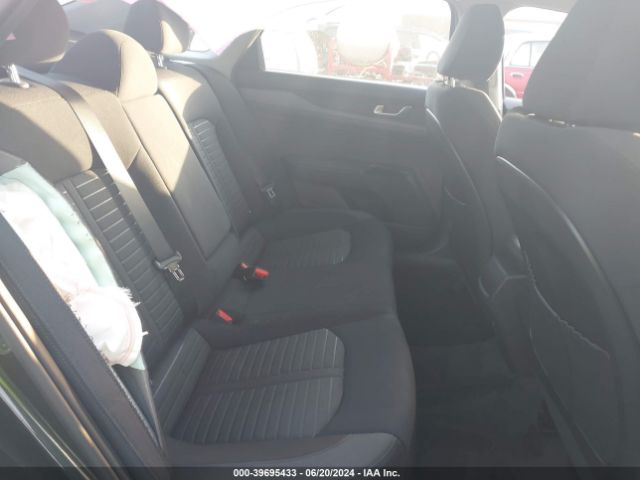 KNAG24J72S5276551 KIA K5 LXS