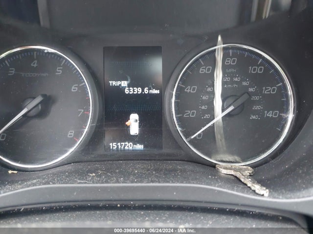 JA4AZ3A39JZ025927 Mitsubishi Outlander Sel