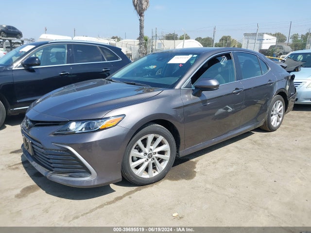 Toyota CAMRY LE 2023 4T1C11AK6PU722202 Image 2