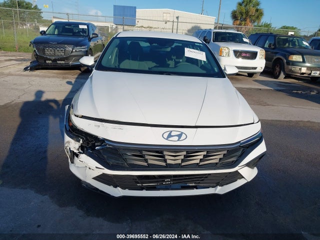 Hyundai ELANTRA SEL 2024 KMHLM4DG2RU639515 Image 12