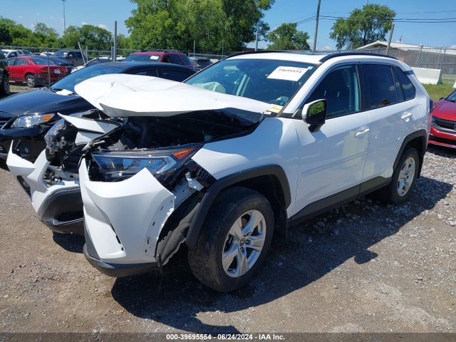 Toyota Rav4 Xle 2021 2T3P1RFV0MC196950 Image 2