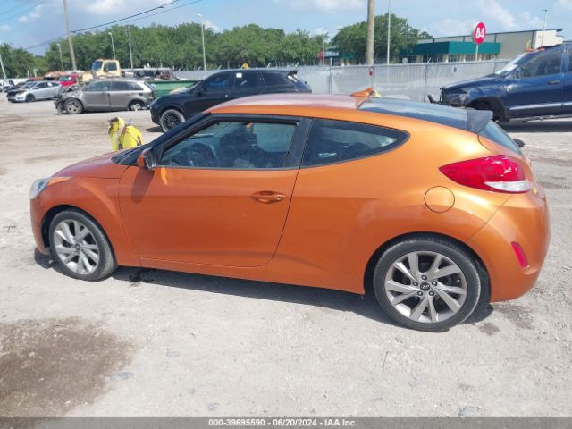 KMHTC6AD5GU250891 Hyundai Veloster