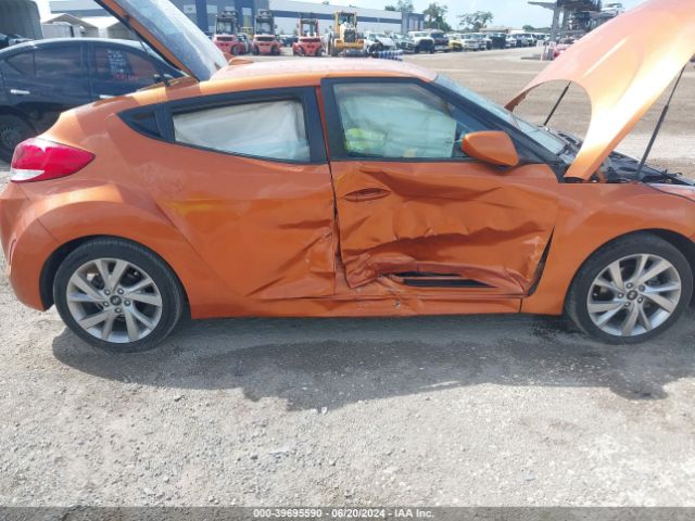 KMHTC6AD5GU250891 Hyundai Veloster