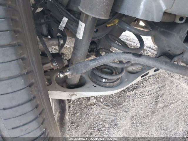 3GNAXHEVXKS538100 Chevrolet EQUINOX LS