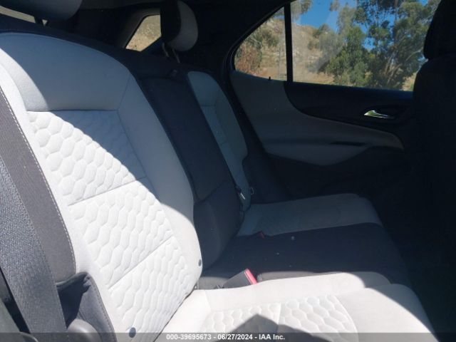 3GNAXHEVXKS538100 Chevrolet EQUINOX LS