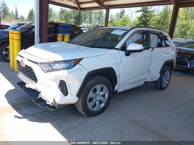 Toyota RAV4 LE 2019 JTMG1RFV8KJ010601 Image 2