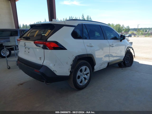 Toyota RAV4 LE 2019 JTMG1RFV8KJ010601 Image 4