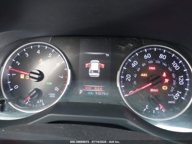 Toyota RAV4 LE 2019 JTMG1RFV8KJ010601 Image 7
