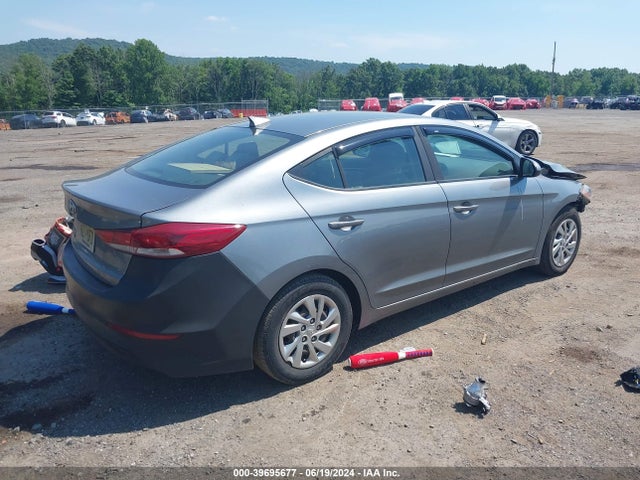 Hyundai ELANTRA SE 2017 KMHD74LF5HU422432 Image 4