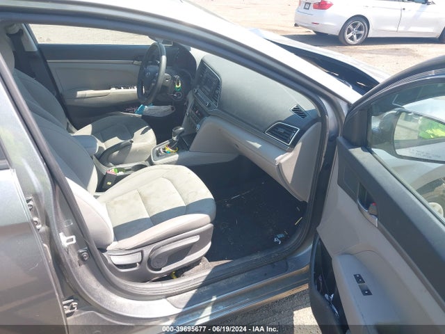 Hyundai ELANTRA SE 2017 KMHD74LF5HU422432 Image 5