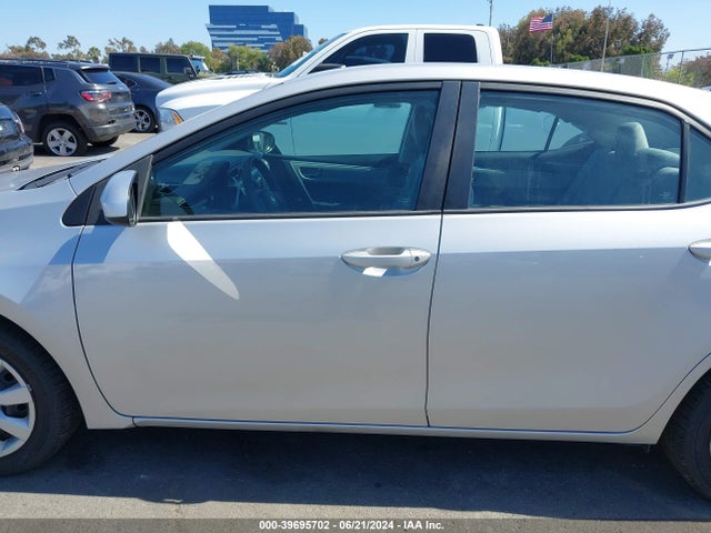 Toyota COROLLA LE 2016 5YFBURHE5GP491571 Image 14