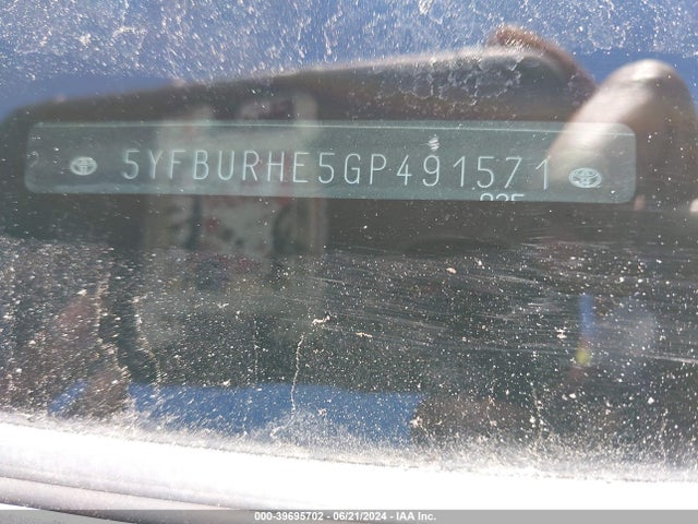 Toyota COROLLA LE 2016 5YFBURHE5GP491571 Image 9